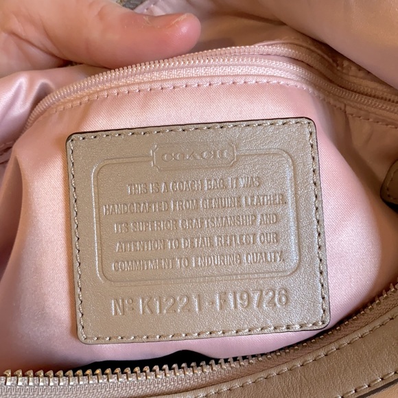 Coach Park Leather Punch Pink Medium Purse Bag - Picture 4 of 6